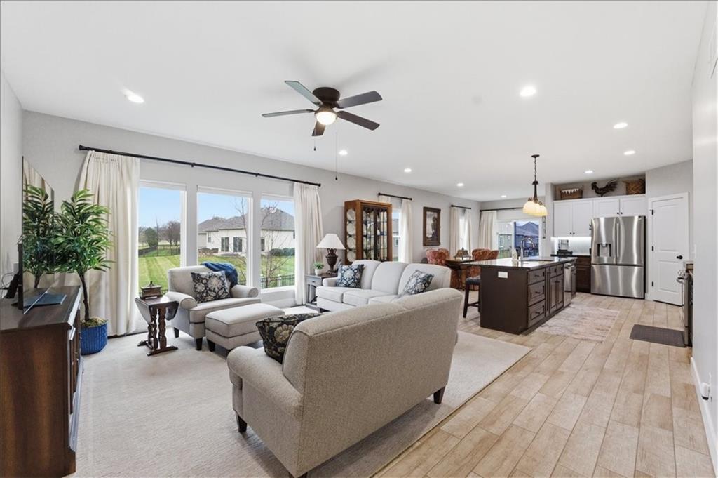 720 Gamma Grass Place Raymore, MO 64083 - Photo 14 of 28