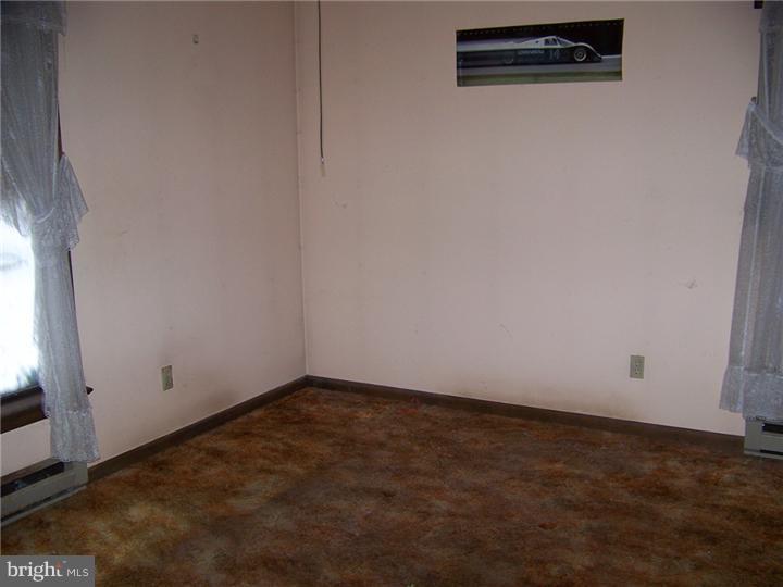 2110 North Pleasantview Road Pottstown, PA 19464 - Photo 7 of 12 Gallery Image 7