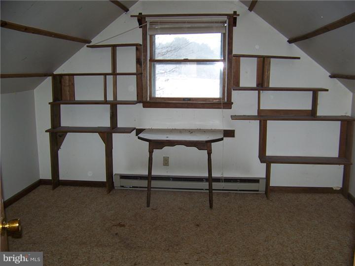 2110 North Pleasantview Road Pottstown, PA 19464 - Photo 8 of 12 Gallery Image 8