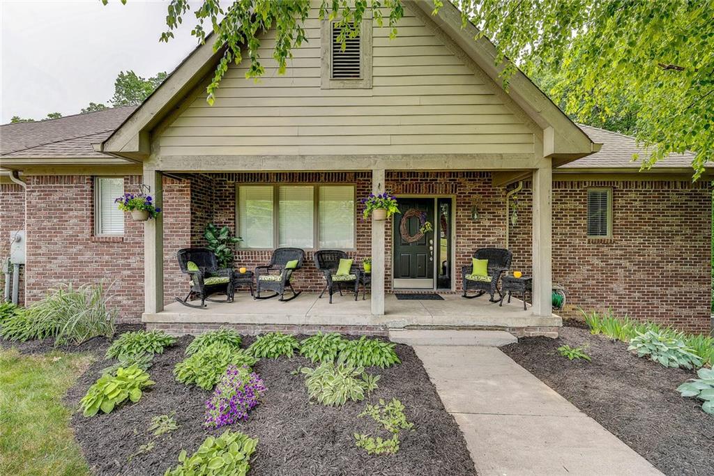 15194 Cherry Tree Road Noblesville, IN 46062 - Photo 4 of 48 Gallery Image 4