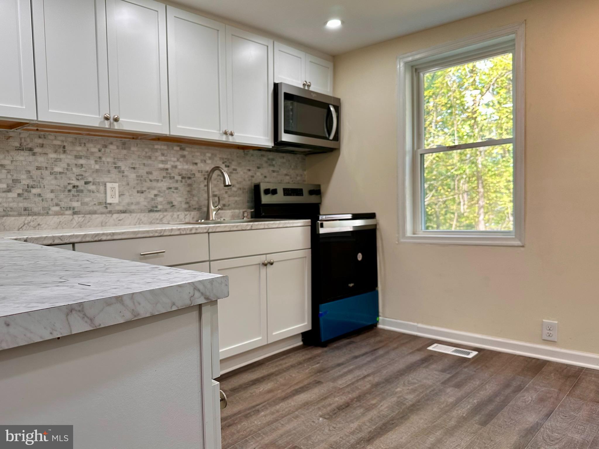 1580 Pines Road Etters, PA 17319 - Photo 10 of 37 Gallery Image 10