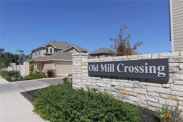 $1,745 | 712 Gristmill Drive, New Braunfels, TX 78130