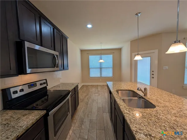 $1,745 | 712 Gristmill Drive, New Braunfels, TX 78130