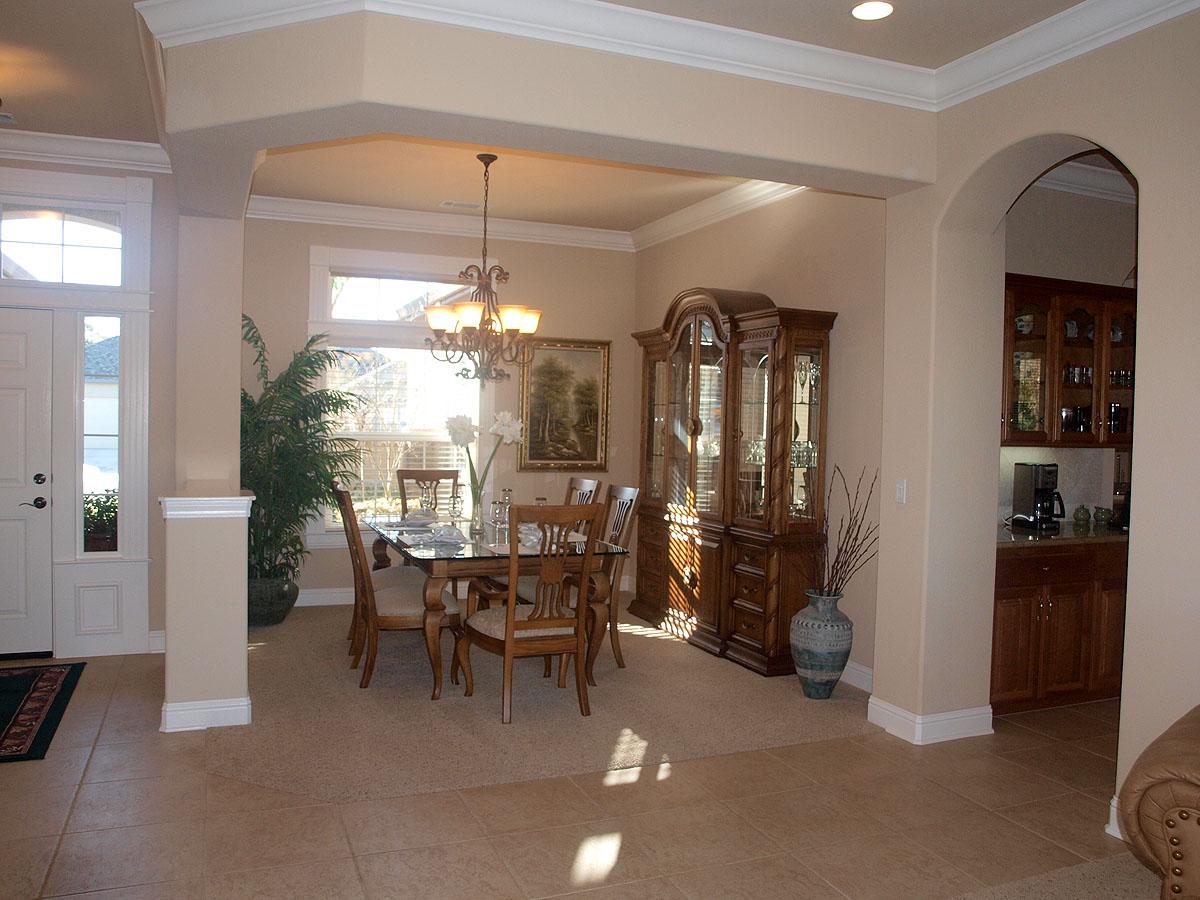 2758 Loggerhead Way Redding, CA 96002 - Photo 15 of 27 Formal Dining Room