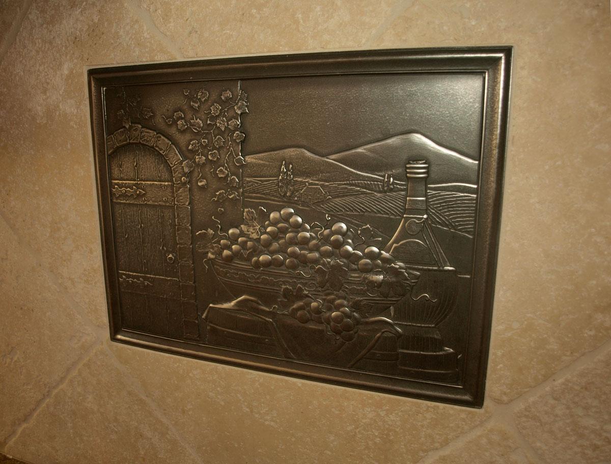 2758 Loggerhead Way Redding, CA 96002 - Photo 22 of 27 Kitchen Medallion