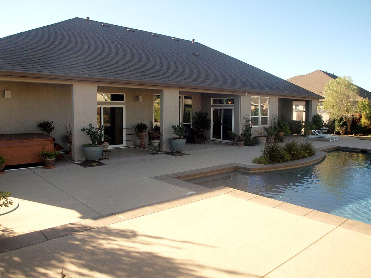 2758 Loggerhead Way Redding, CA 96002 - Photo 8 of 27 Back View