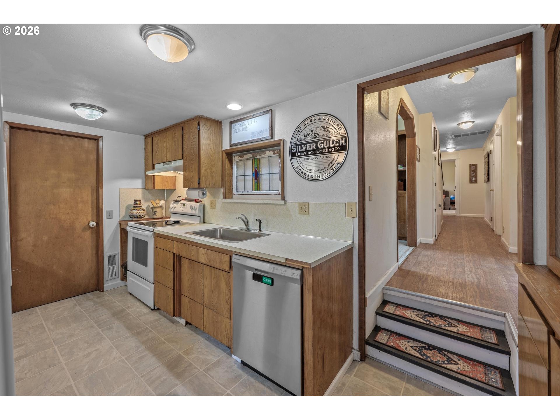 152 Warner Parrott Road Oregon City, OR 97045 - Photo 7 of 48
