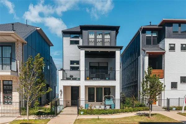 $749,000 | 506 Winners Circle, Rowlett, TX 75088