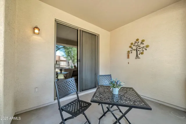$360,000 | 2600 East Springfield Place, Unit 58, Chandler, AZ 85286