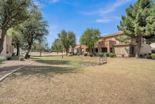 $360,000 | 2600 East Springfield Place, Unit 58, Chandler, AZ 85286