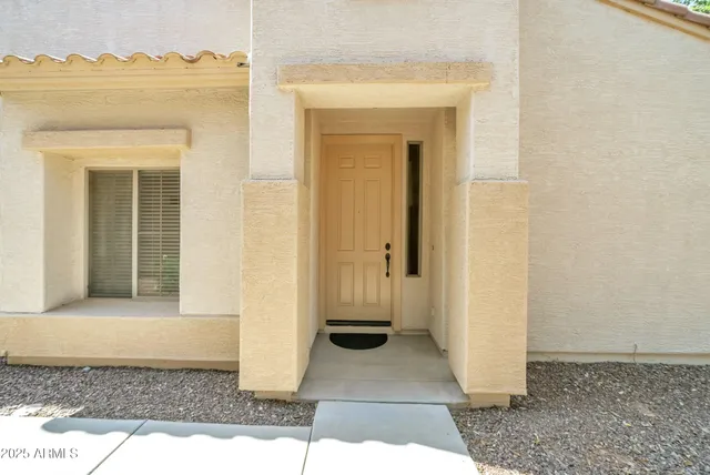 $360,000 | 2600 East Springfield Place, Unit 58, Chandler, AZ 85286