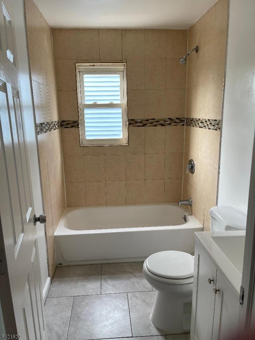 784 South 19th Street, Unit 2 Newark, NJ 07103 - Photo 9 of 11