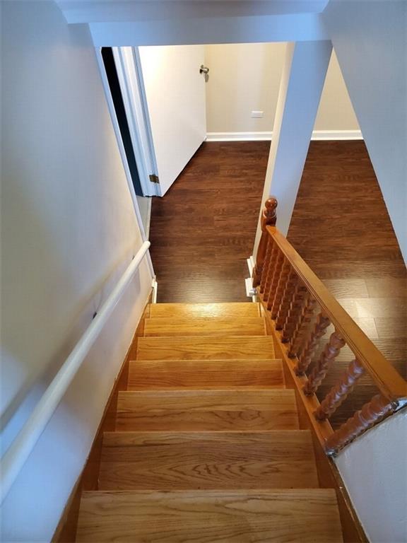 1476 Hunter Road Verona, PA 15147 - Photo 8 of 25 Gallery Image 8