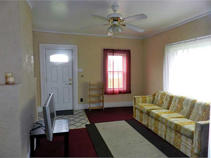 4124 Ellwood Road New Castle, PA 16101 - Photo 5 of 17 Living Room.