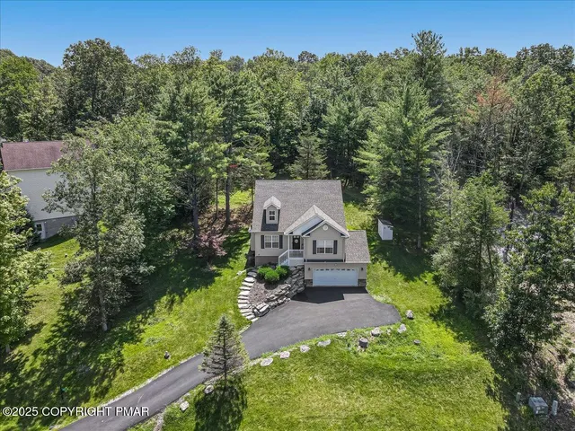 $449,900 | 401 Pierce Lane, Unit 103, East Stroudsburg, PA 18301