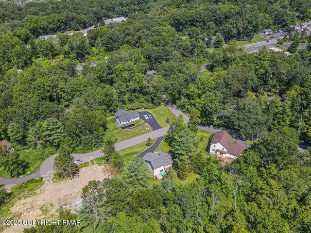 $449,900 | 401 Pierce Lane, Unit 103, East Stroudsburg, PA 18301