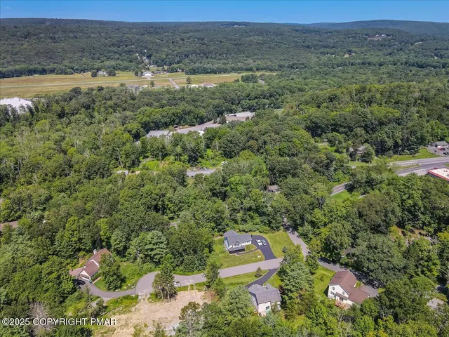 $449,900 | 401 Pierce Lane, Unit 103, East Stroudsburg, PA 18301