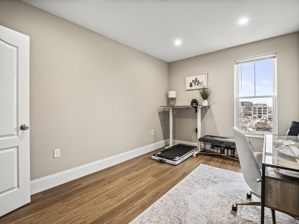 45 L Street, Unit 6 Boston, MA 02127 - Photo 17 of 32