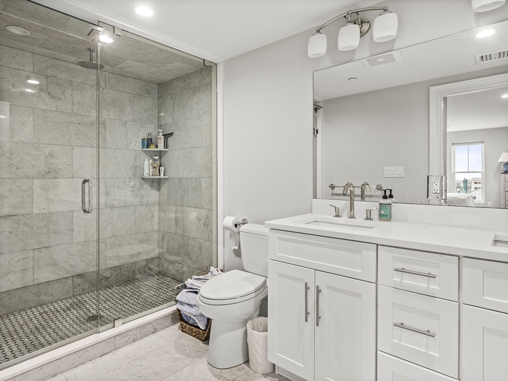 45 L Street, Unit 6 Boston, MA 02127 - Photo 20 of 32