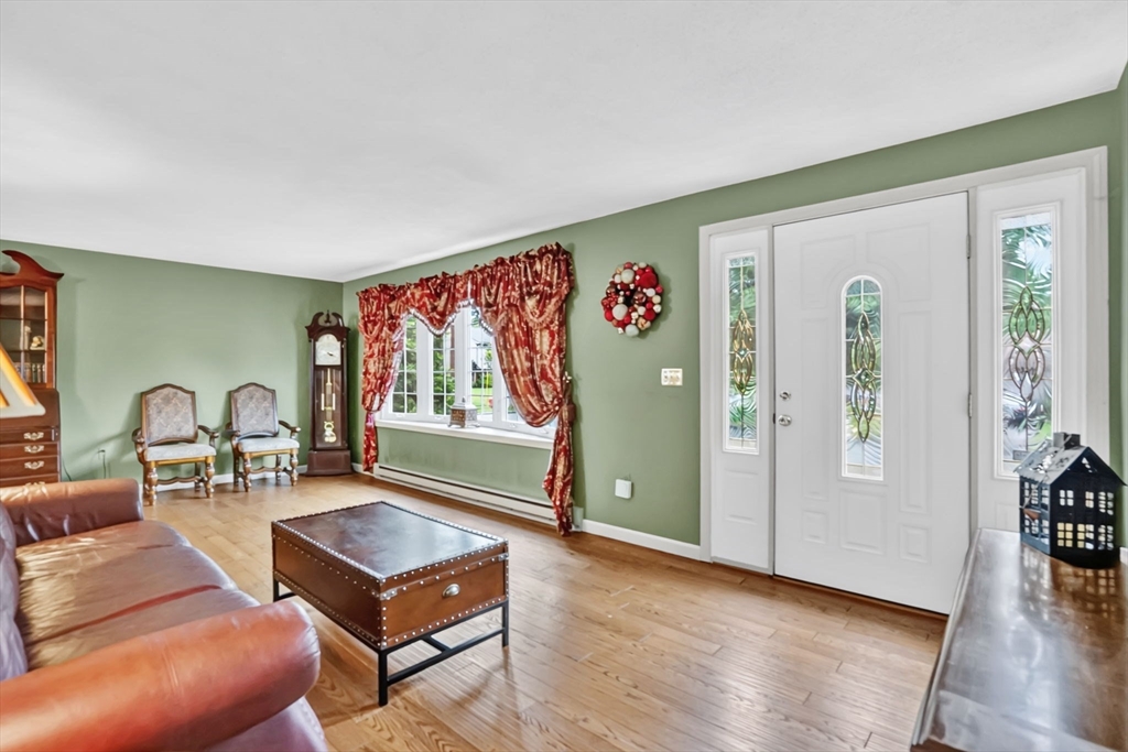 6 Tardy Road Chicopee, MA 01020 - Photo 5 of 40