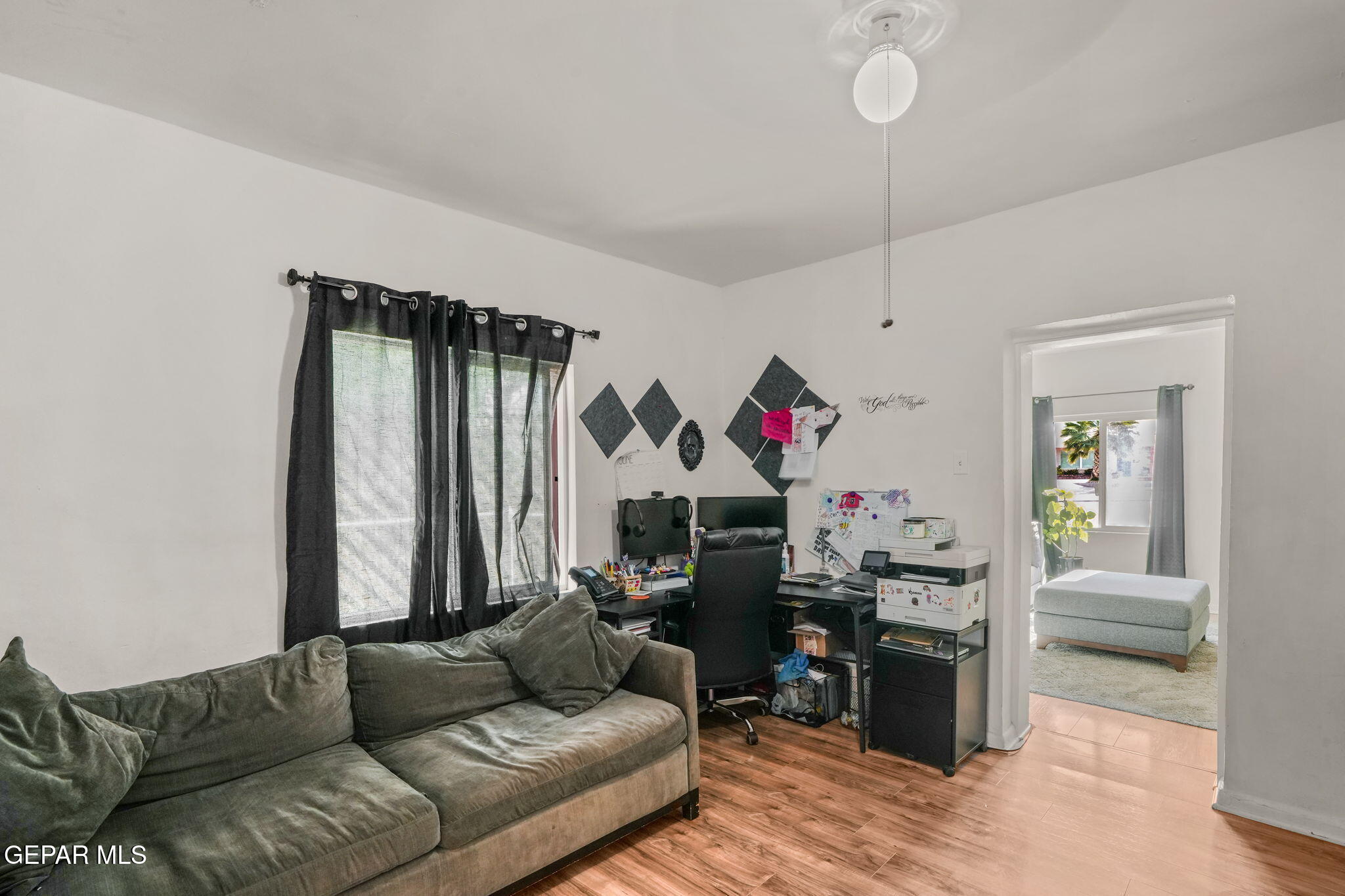120 Pendale Road El Paso, TX 79907 - Photo 7 of 32 120 Pendale Rd-10