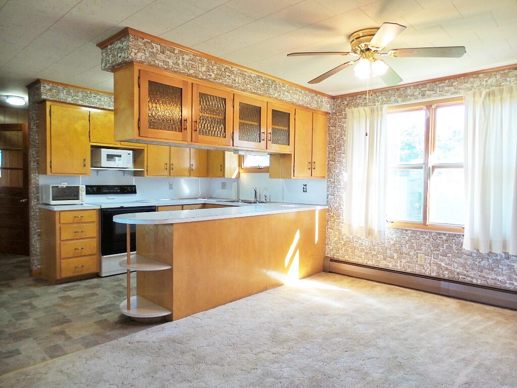639 Bangor Road Benton, ME 04901 - Photo 9 of 30 Kitchen