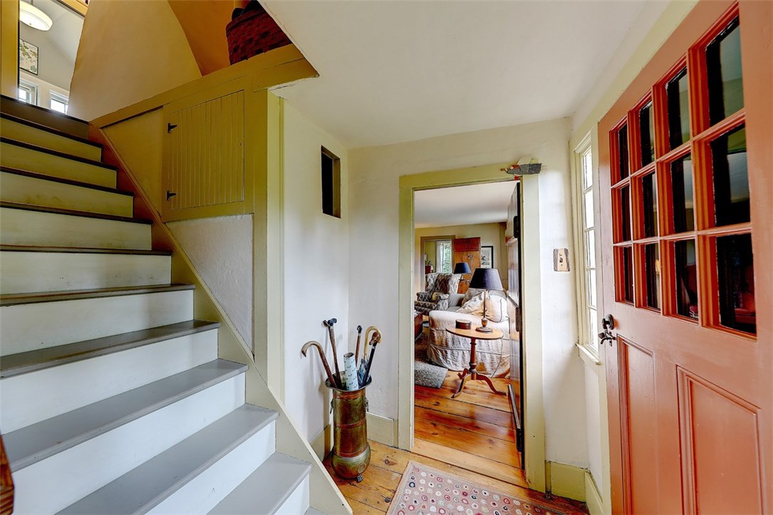107 Tower Hill Road Cumberland, RI 02864 - Photo 29 of 40