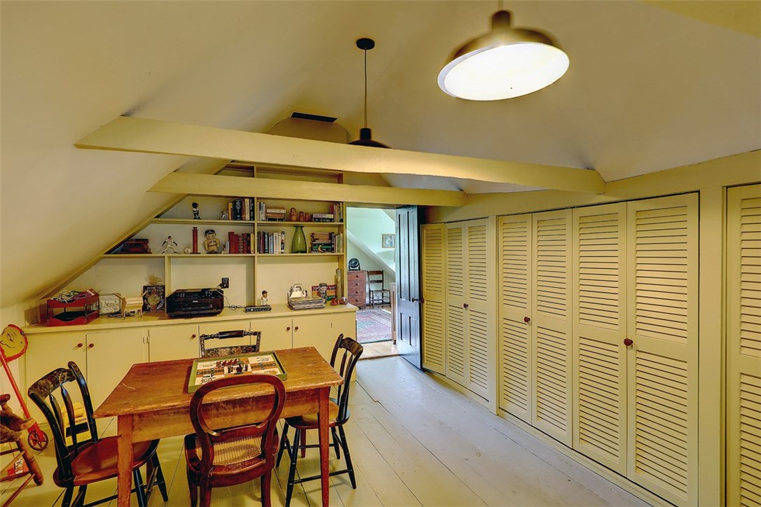 107 Tower Hill Road Cumberland, RI 02864 - Photo 32 of 40