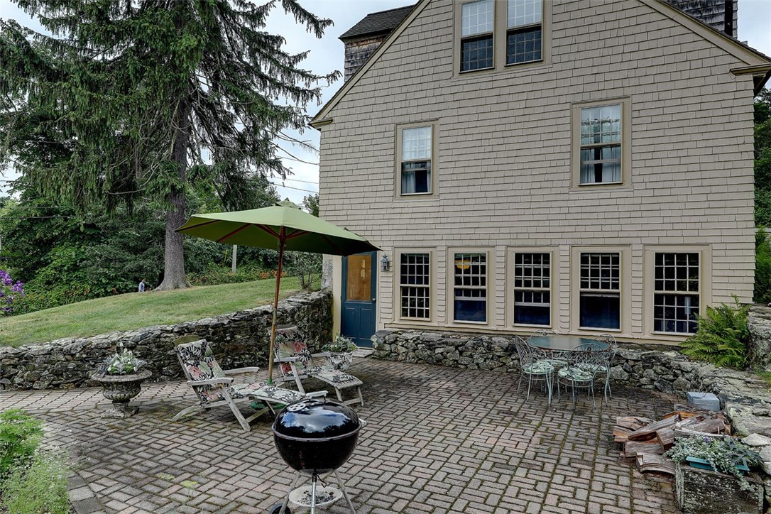 107 Tower Hill Road Cumberland, RI 02864 - Photo 36 of 40