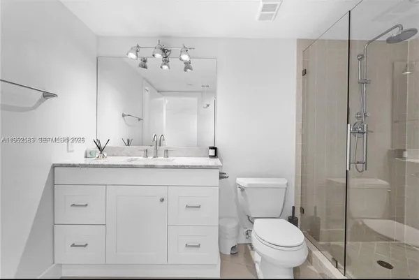 $4,950 | 1000 West Island Boulevard, Unit 2508, Aventura, FL 33160