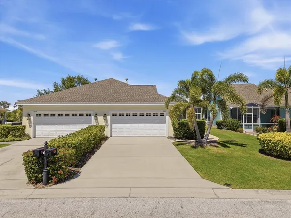 $375,000 | 5610 Golden Isles Drive, Apollo Beach, FL 33572