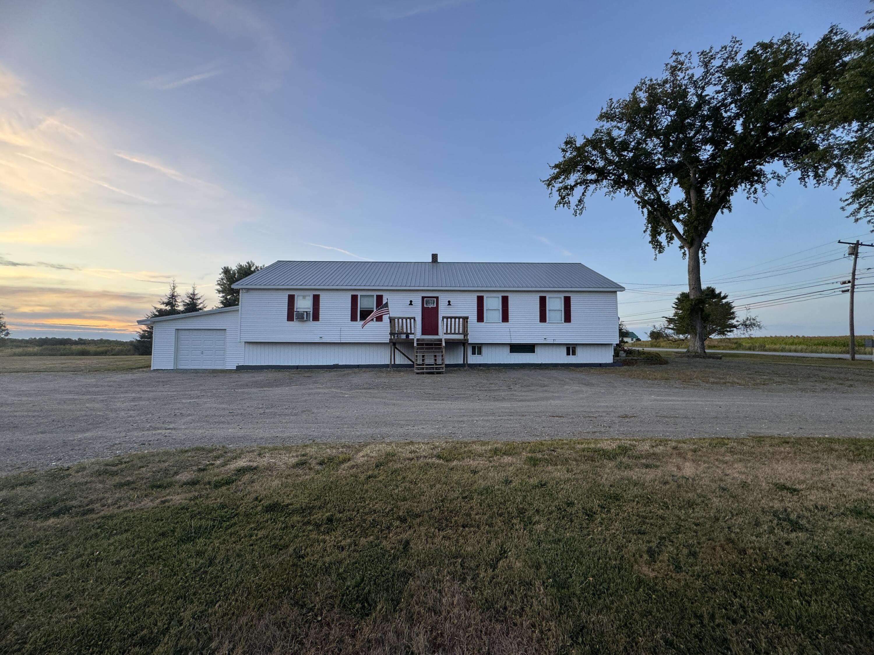 9 Main Street Corinth, ME 04427 - Photo 2 of 96 IMG_6343