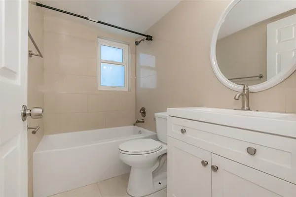 $1,790,000 | 10201 Northwest 35th Street, Coral Springs, FL 33065