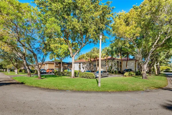 $1,790,000 | 10201 Northwest 35th Street, Coral Springs, FL 33065