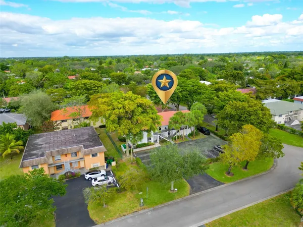 $1,790,000 | 10201 Northwest 35th Street, Coral Springs, FL 33065