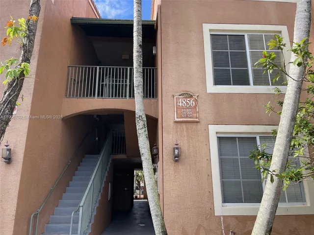 $1,950 | 4856 Highway 7, Unit 1104, Coconut Creek, FL 33073