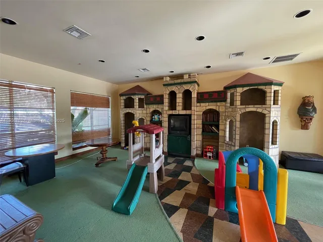 $1,950 | 4856 Highway 7, Unit 1104, Coconut Creek, FL 33073