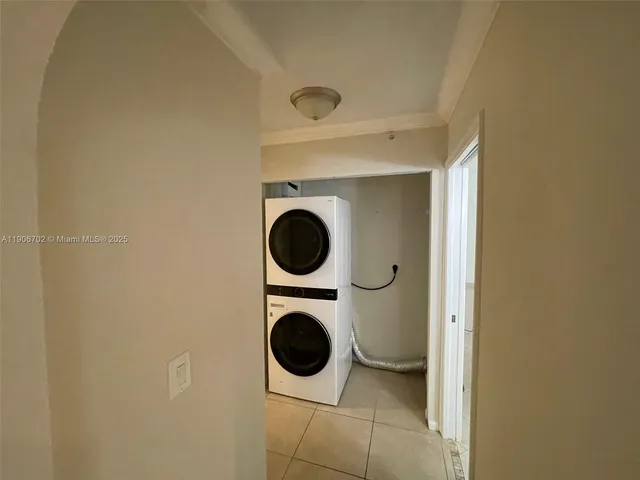 $1,950 | 4856 Highway 7, Unit 1104, Coconut Creek, FL 33073