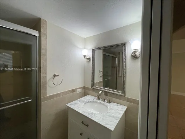 $1,950 | 4856 Highway 7, Unit 1104, Coconut Creek, FL 33073