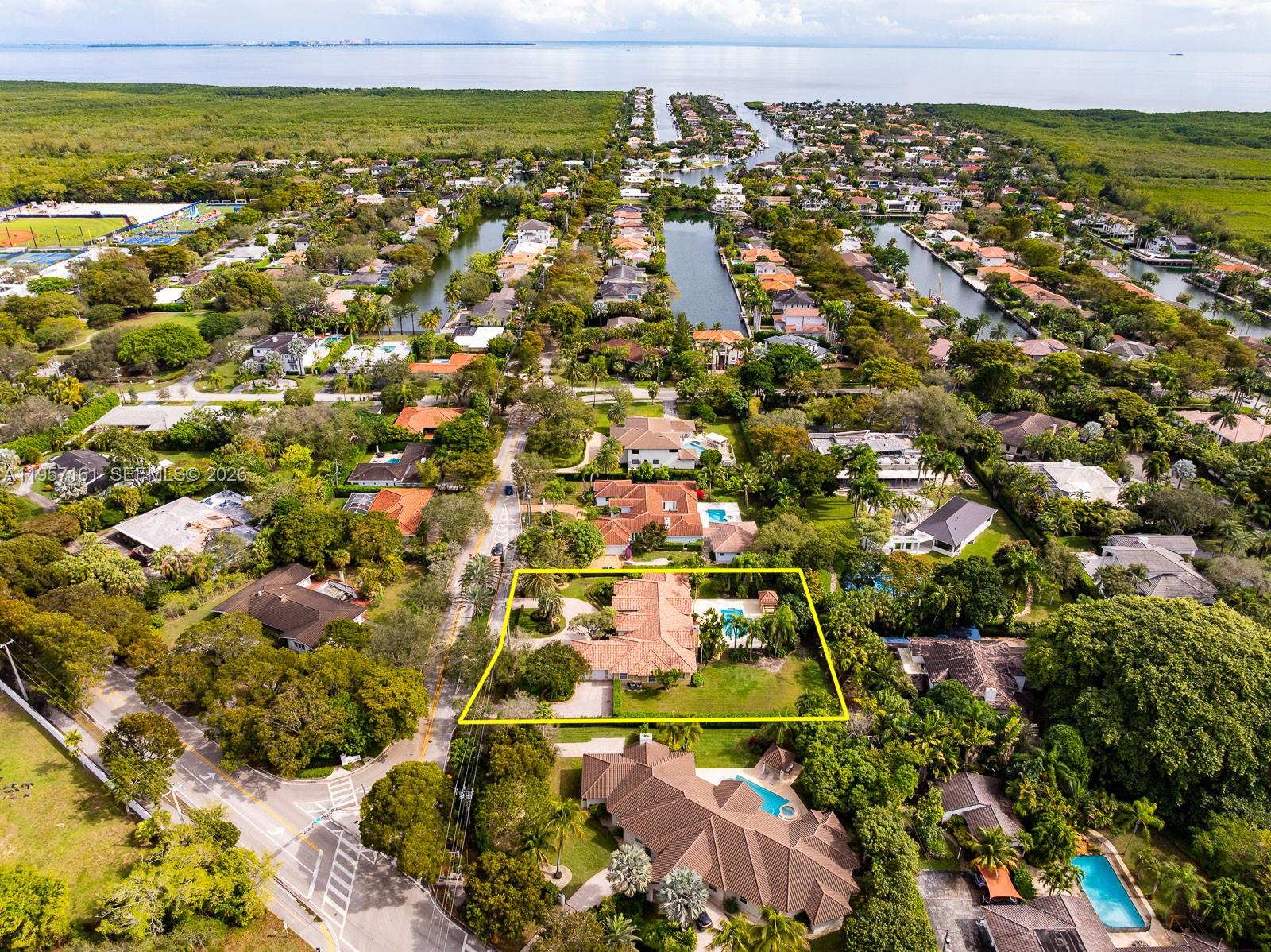 5770 Southwest 128th Street Pinecrest, FL 33156 - Photo 31 of 36