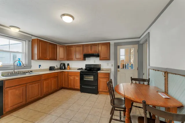 $360,000 | 47 Pearl Street, Laconia, NH 03246