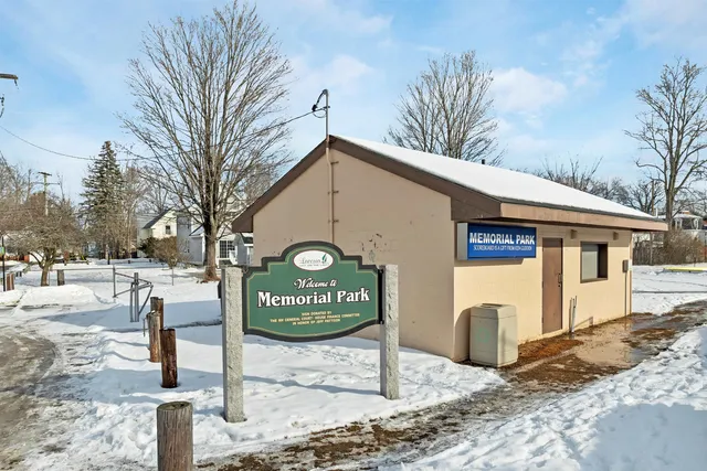 $360,000 | 47 Pearl Street, Laconia, NH 03246