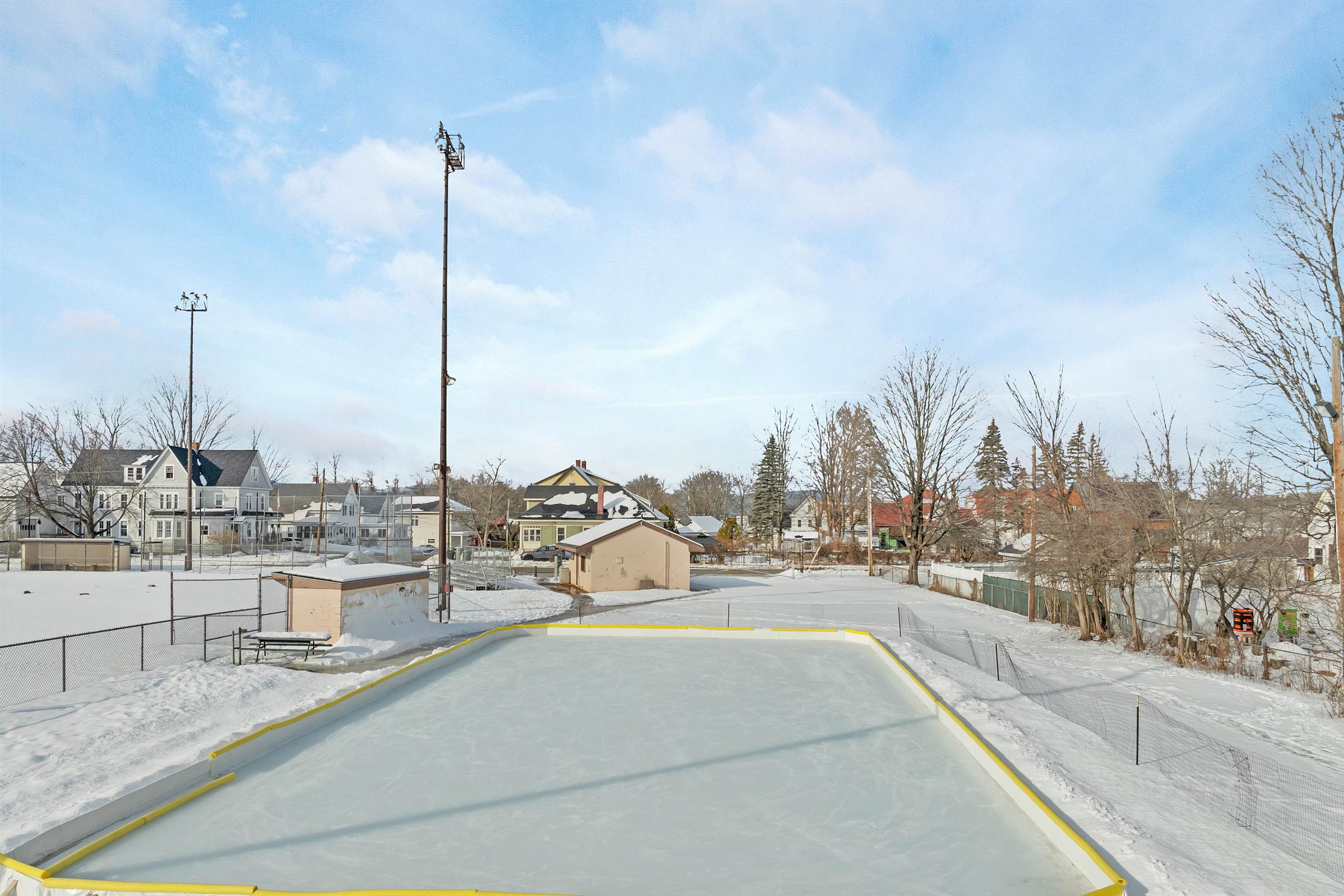 47 Pearl Street Laconia, NH 03246 - Photo 7 of 47