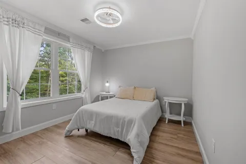 $899,000 | 33 Hickorywood Circle, Meredith, NH 03253