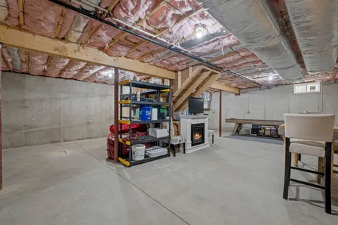 $899,000 | 33 Hickorywood Circle, Meredith, NH 03253