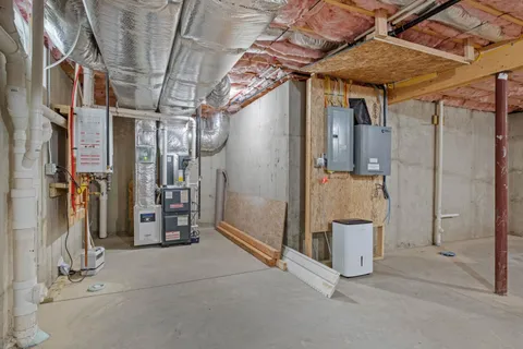 $899,000 | 33 Hickorywood Circle, Meredith, NH 03253