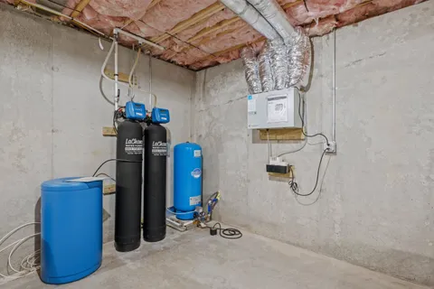 $899,000 | 33 Hickorywood Circle, Meredith, NH 03253