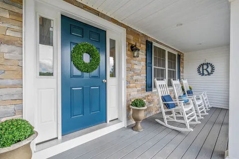 $899,000 | 33 Hickorywood Circle, Meredith, NH 03253