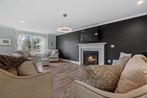 $899,000 | 33 Hickorywood Circle, Meredith, NH 03253