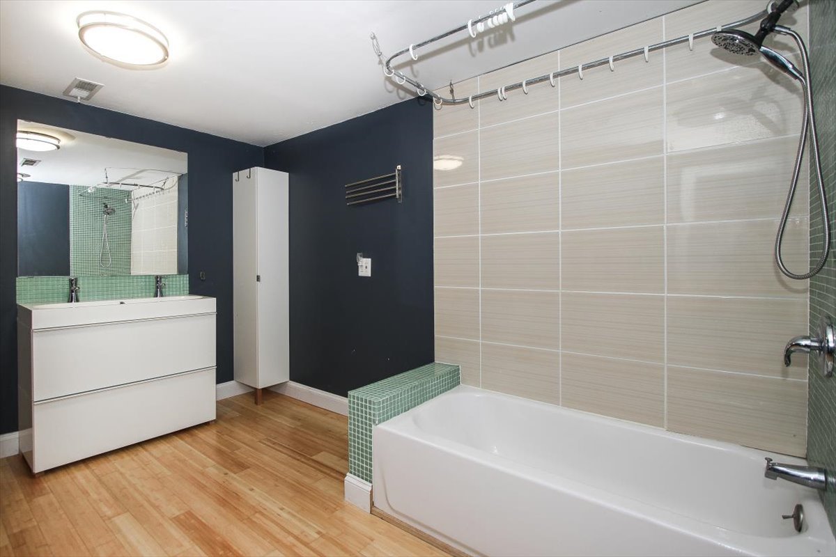 63 Fairway Road Lake Zurich, IL 60047 - Photo 22 of 33 Gallery Image 22